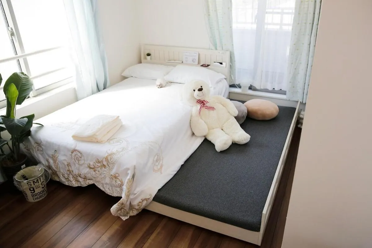 Y-City House Tokyo prefektur 0*,